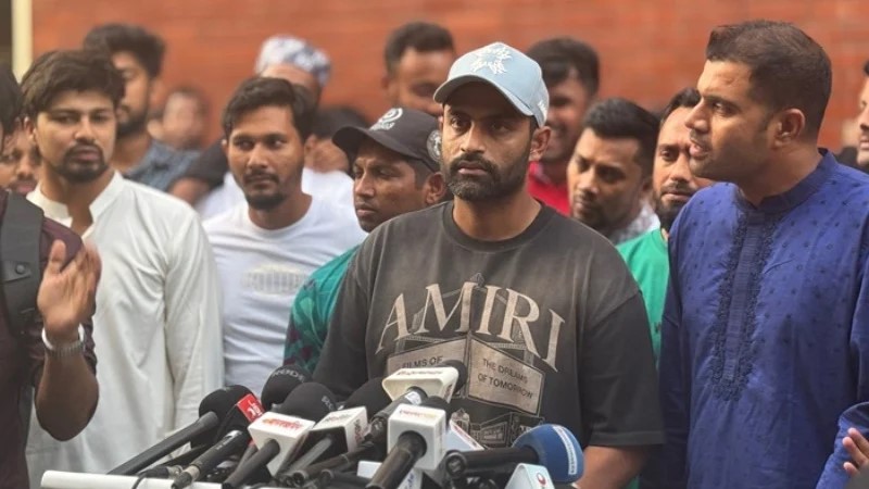 একই অপরাধে দুই বার শাস্তি হাস্যকর: হৃদয় ইস্যুতে বিসিবিকে তামিম